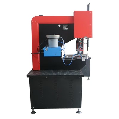 液压压铆机1020T